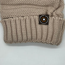 Load image into Gallery viewer, Knit Kofia Beanie